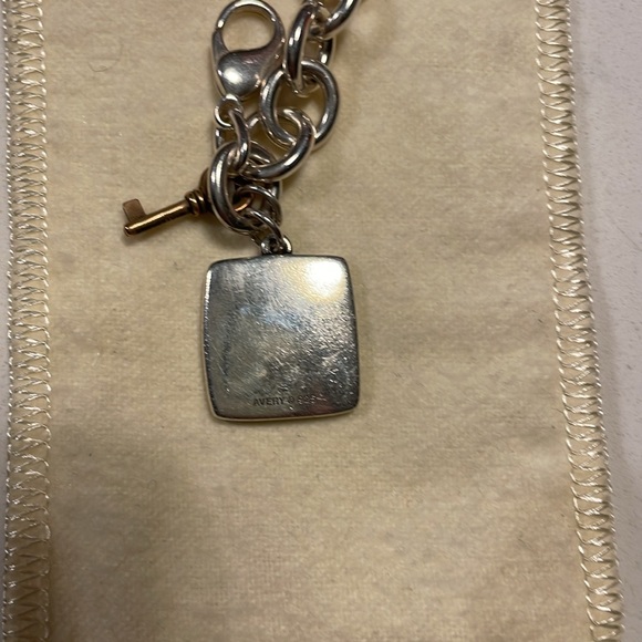 James Avery Cable Chain Bracelet with Retired Key and Owl Charms🦉 - Picture 3 of 5